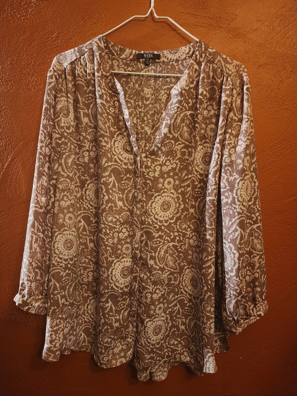 NYDJ Dusty Pink and Cream Floral V-Neck Tunic